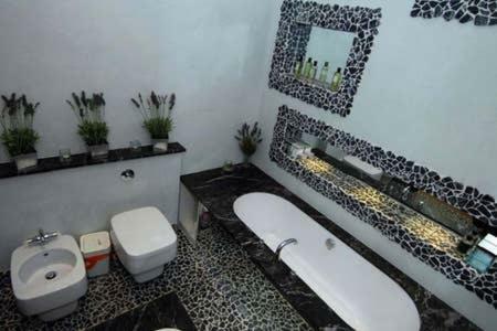 Appartamento Luxurious Lower Ground Floor 3 Bedroom Large Flat